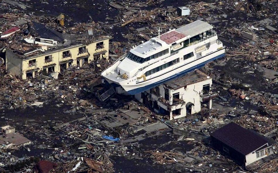 Μετά το τσουνάμι στην Ιαπωνία