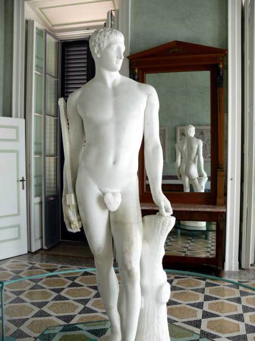 Παλαμήδης Villa Carlotta in Tremezzo ( Lago di Como ). Statue des Palamedes von Antonio Canova. Author, Wolfgang Sauber.